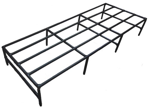 METAL STAND SET OF 1