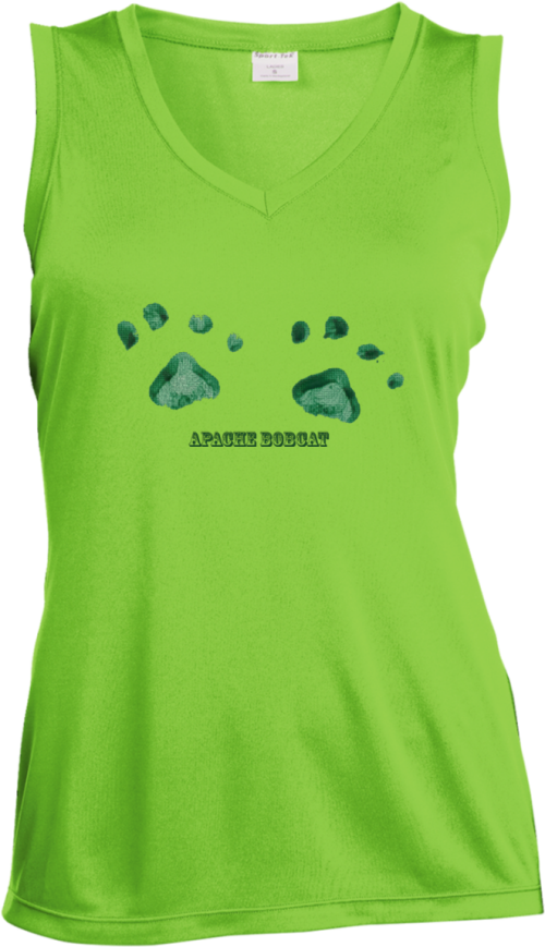 You'll Say Omg When You See This Apache Bobcat Paw T shirt